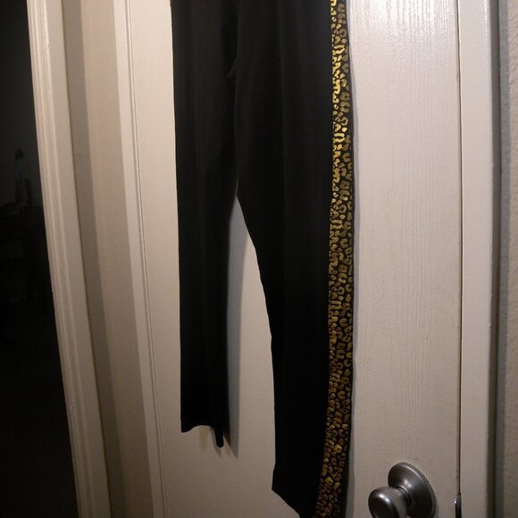 DEREK HEART BLACK & GOLD LEGGINGS Size: 1X - Picture 6 of 16